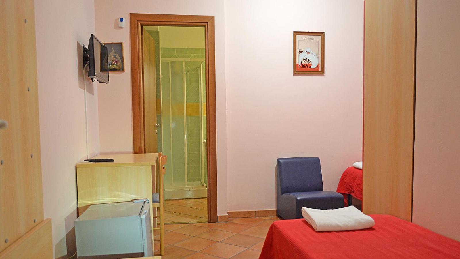 Splash'S Rooms Spadafora Bagian luar foto