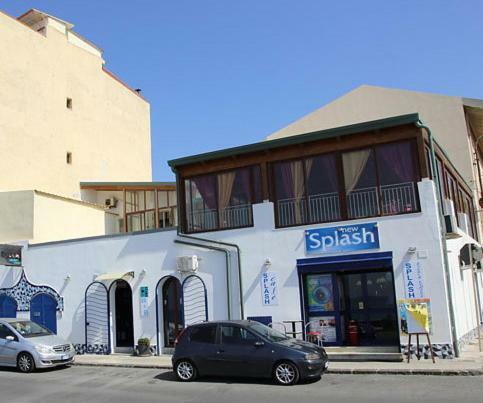 Splash'S Rooms Spadafora Bagian luar foto